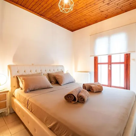 Cretan Country With Shared Pool 2 * Ájosz Thomász