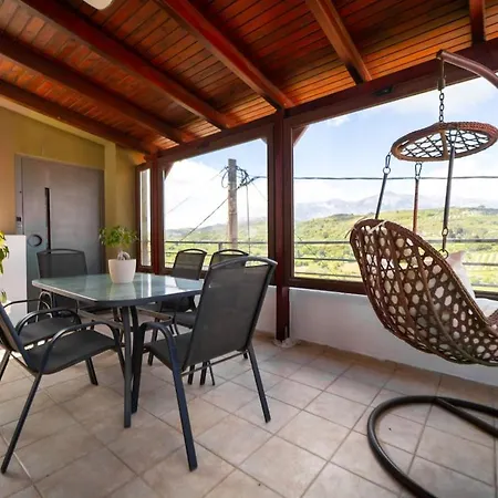 Apartman Cretan Country With Shared Pool 2 *